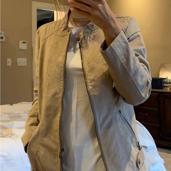 Sebby Collection Faux Suede Jacket in Tan - Picture 10 of 10